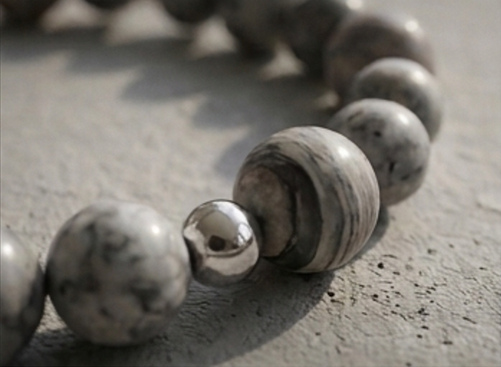 Bracciale artigianale in Diaspro Grigio Striato pietre naturali handmade GM_Creations