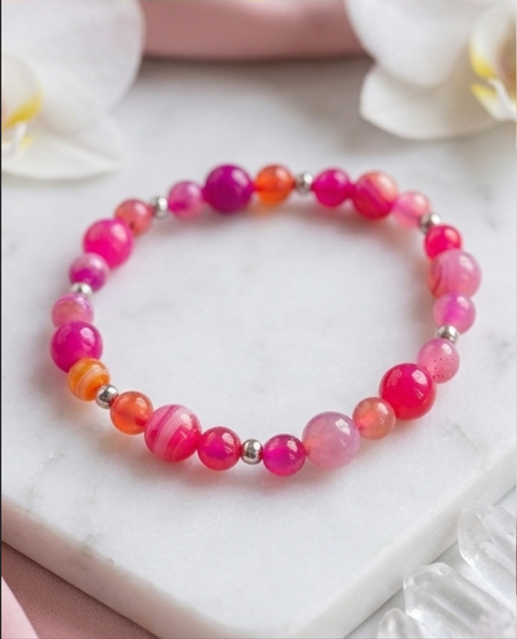 Bracciale artigianale in Agata Fucsia pietre naturali handmade GM_Creations
