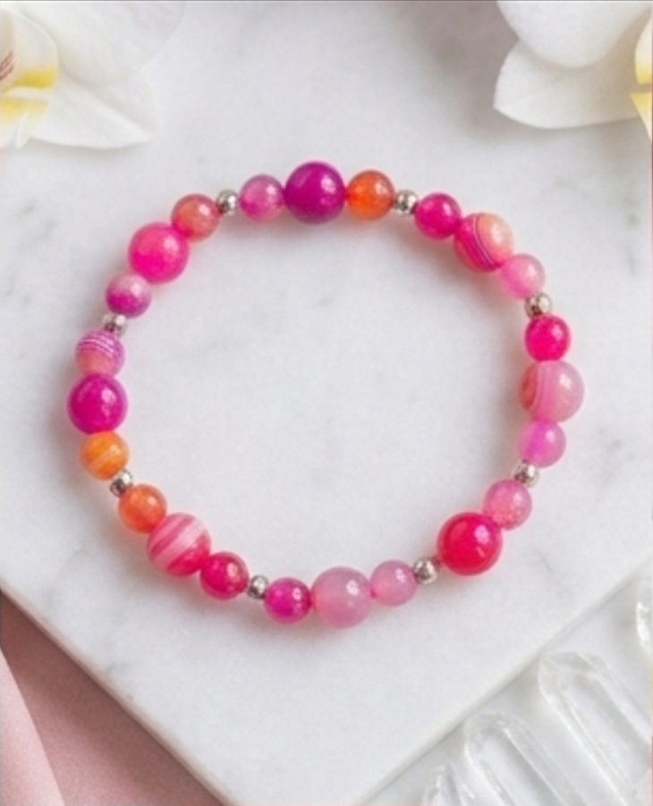 Bracciale artigianale in Agata Fucsia pietre naturali handmade GM_Creations
