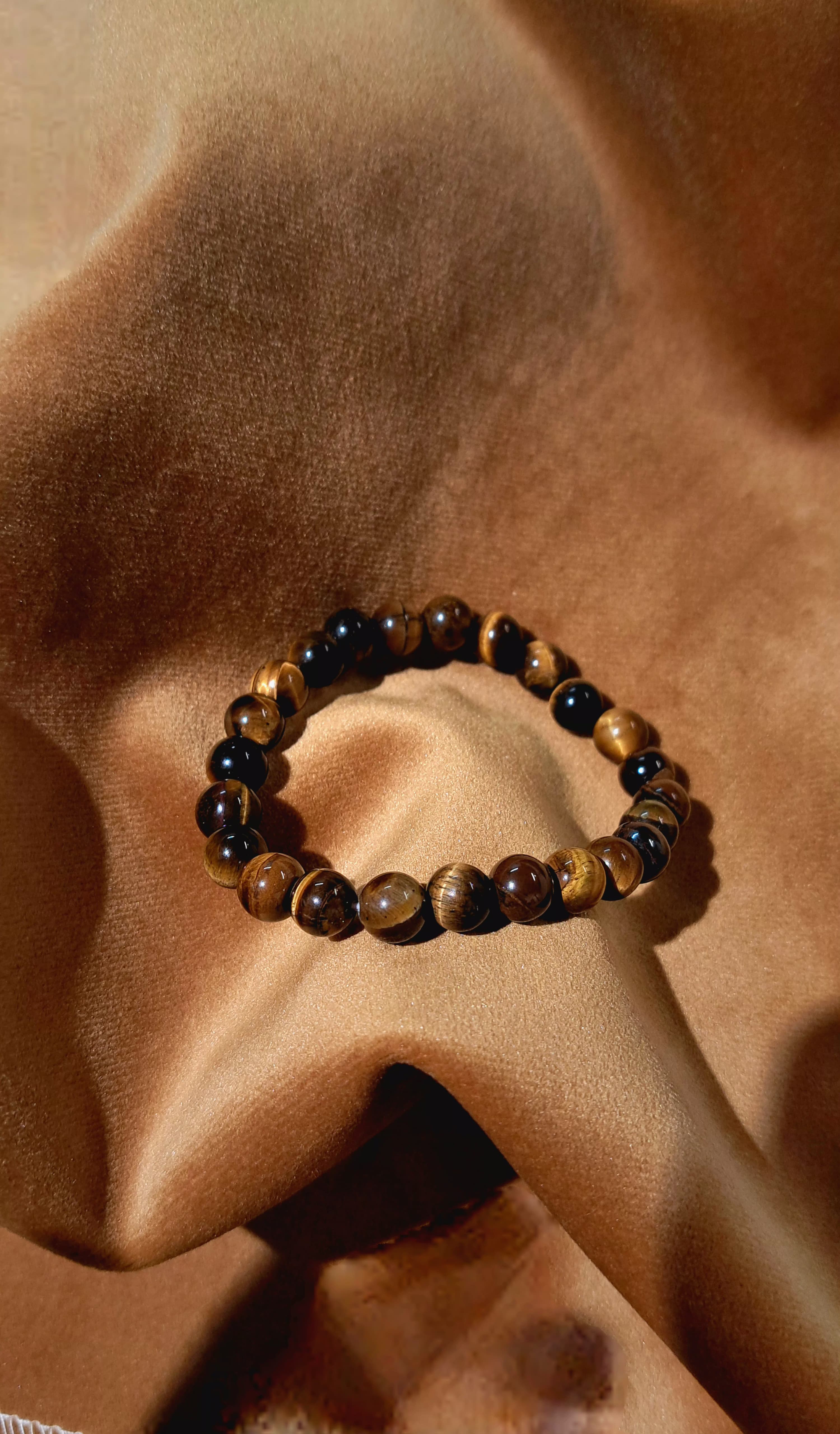 Bracciale artigianale in Occhio di Tigre pietre naturali handmade GM_Creations