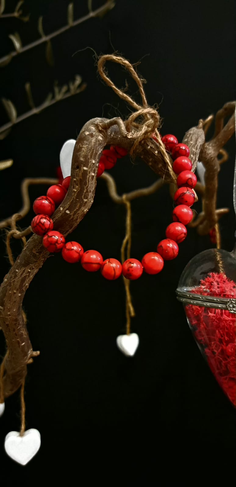 Bracciale artigianale in Howlite Rossa pietre naturali handmade GM_Creations