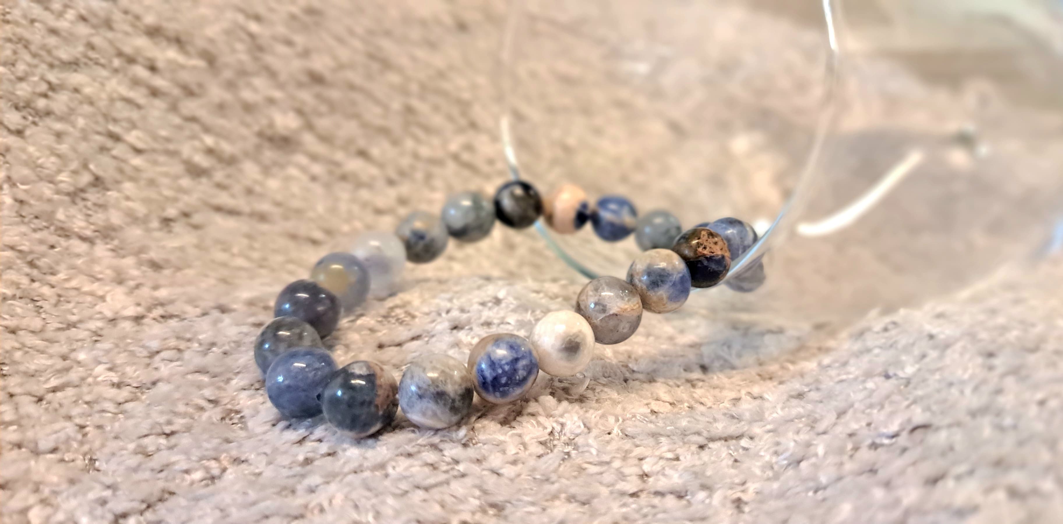 Bracciale artigianale in Sodalite pietre naturali handmade GM_Creations
