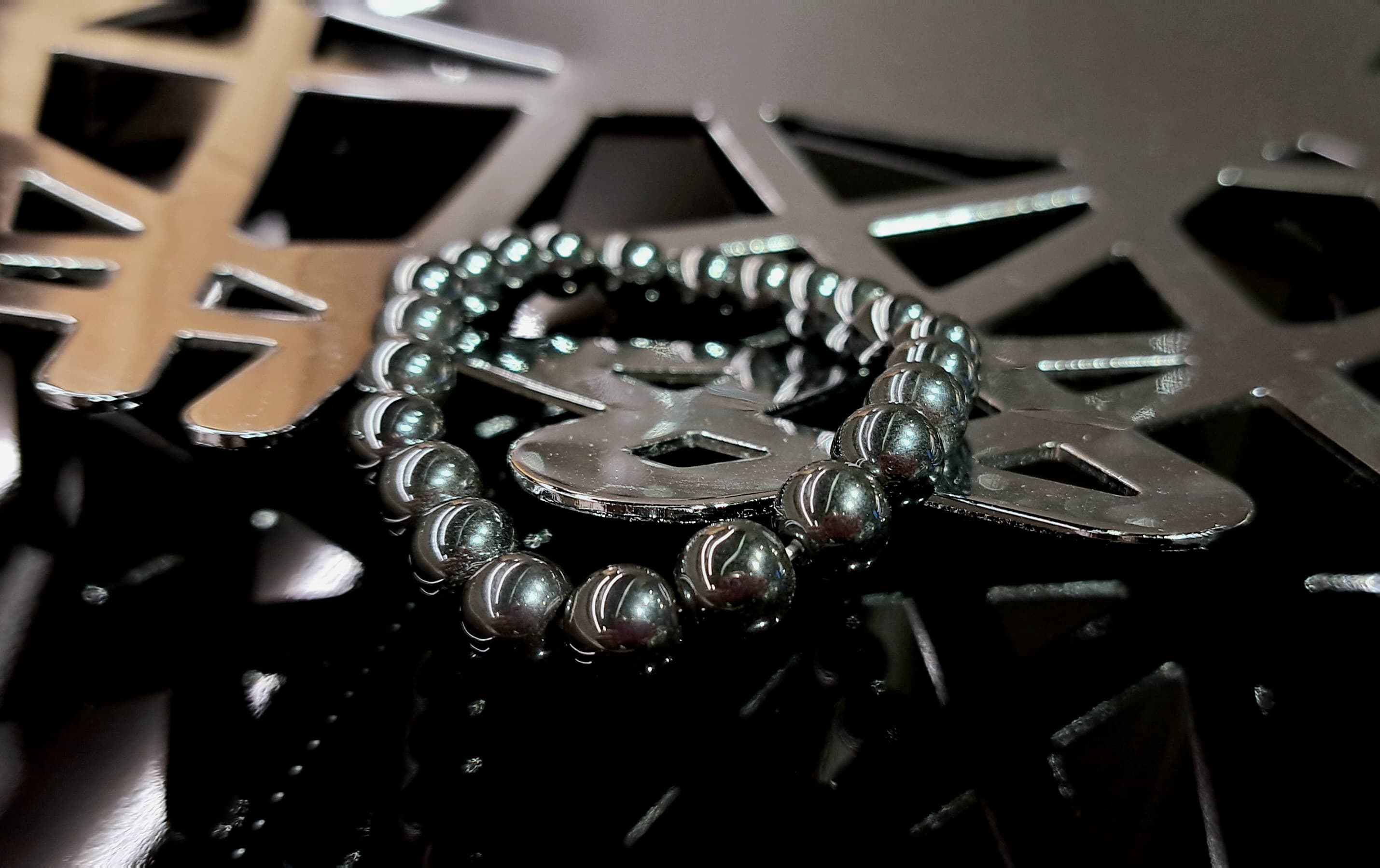 Bracciale artigianale in Ematite pietre naturali handmade GM_Creations
